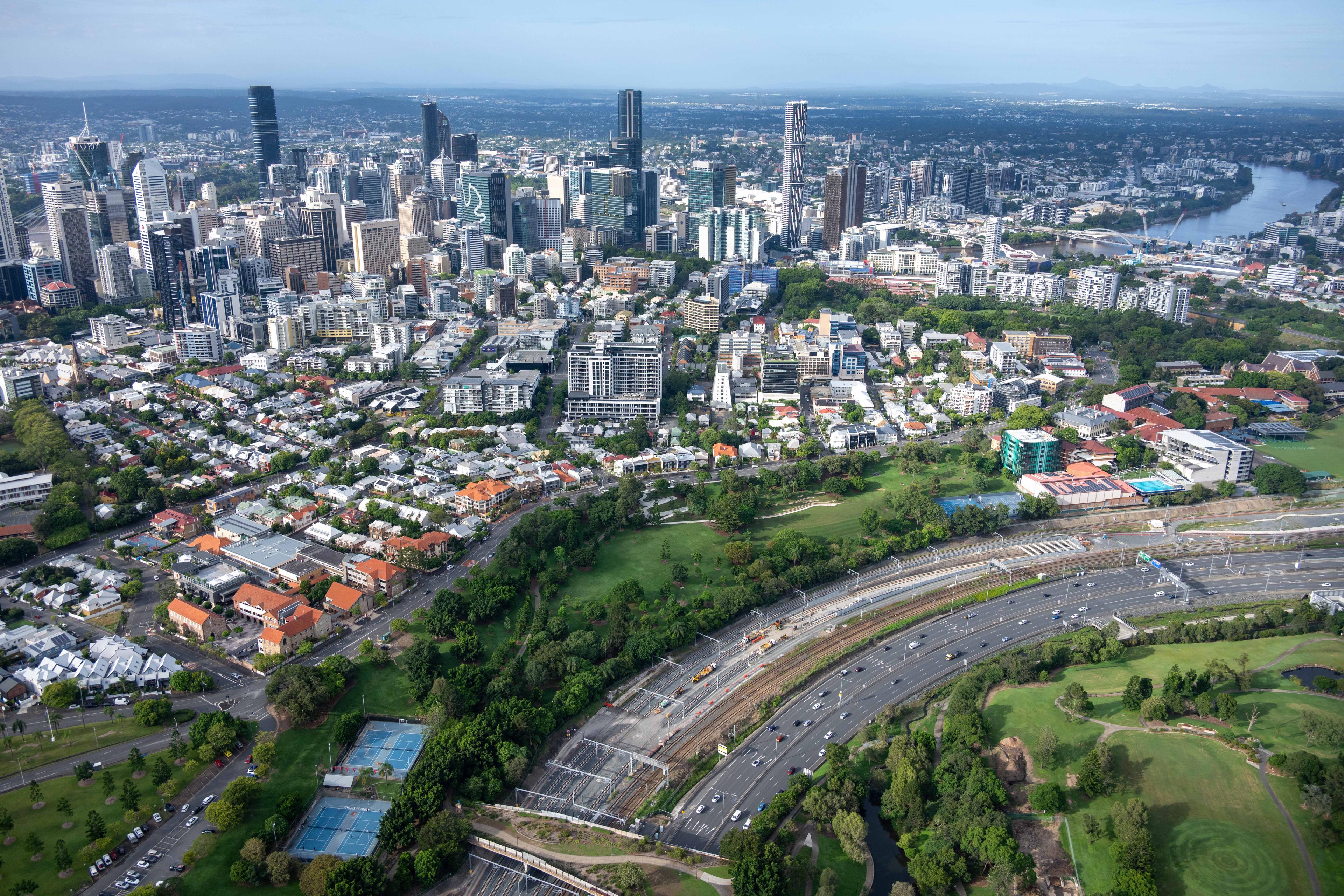 Aerial image of the northern end of Victoria Park with the Brisbane city scape in the background